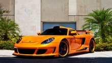  Porsche Carrera GT     